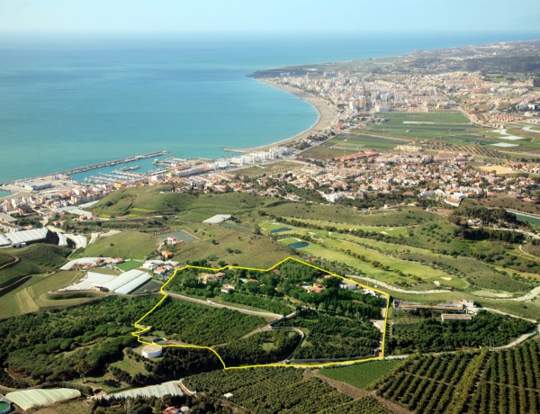 bird-view-finca-sea-port